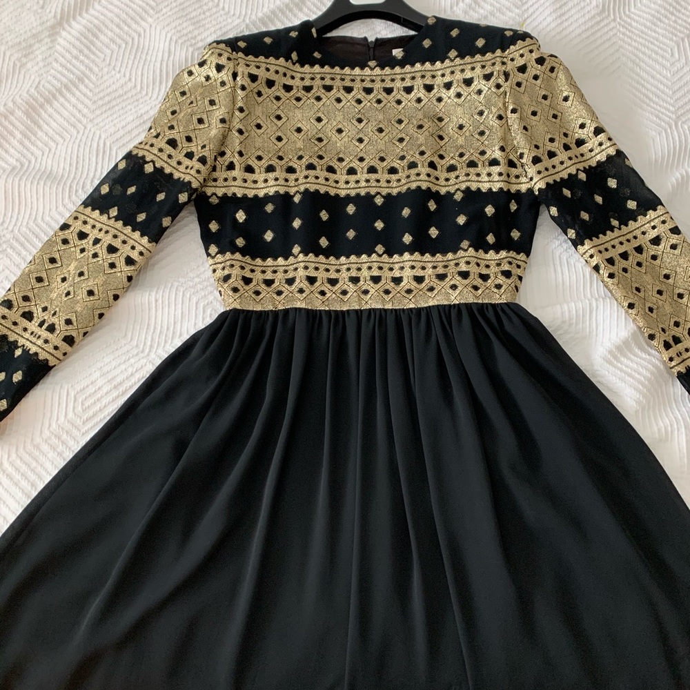 Talbots vintage formal dress black and gold size 6